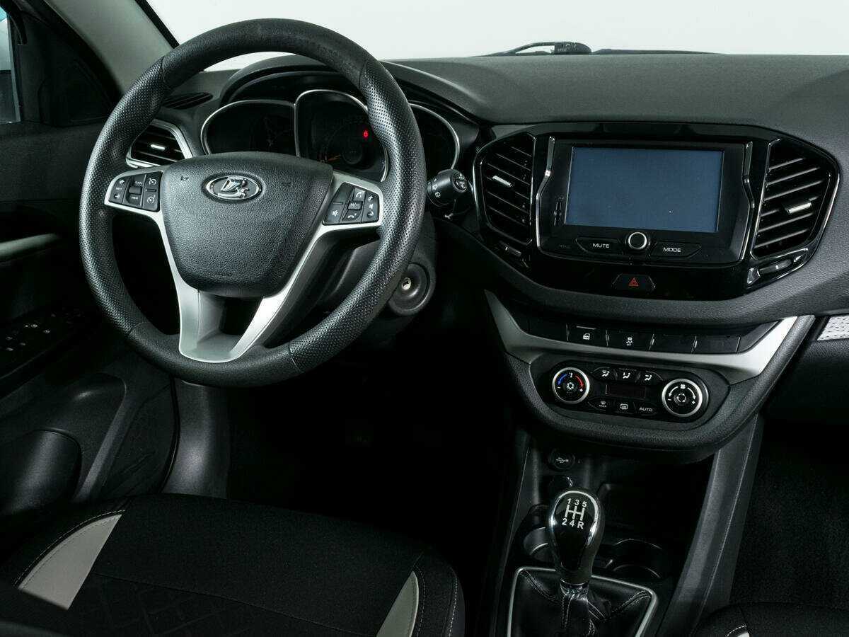 Лада (ВАЗ) Веста б/у, 2018, Механическая. Фото: #9