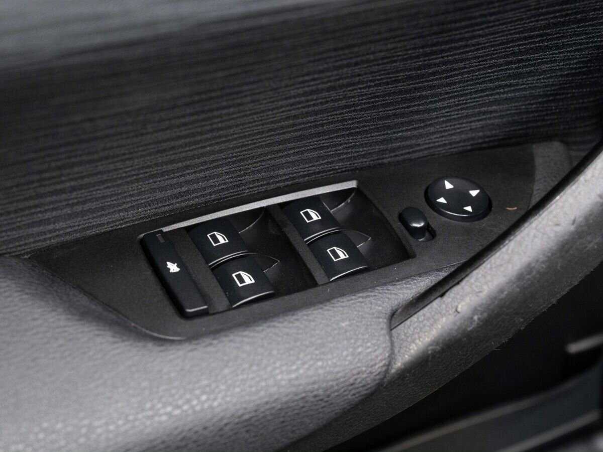 БМВ Икс1 б/у, 2013, Автоматическая. Фото: #17