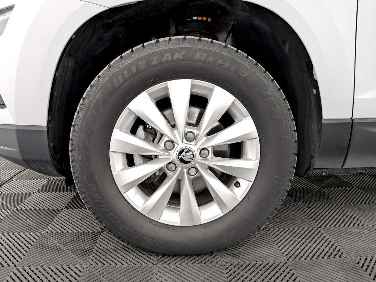 Skoda Karoq б/у, 2021, Автоматическая. Фото: #17