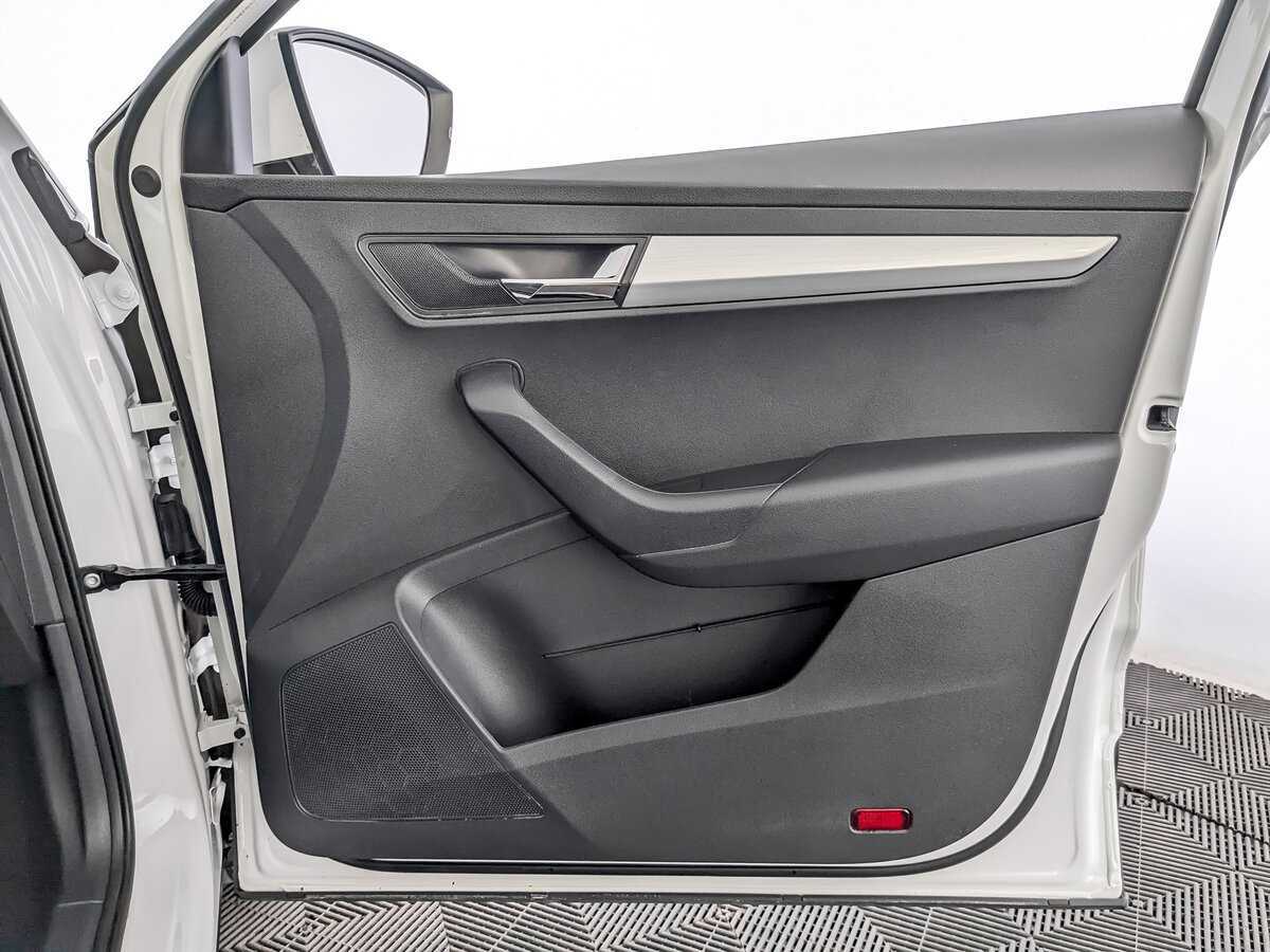 Skoda Karoq б/у, 2021, Автоматическая. Фото: #23