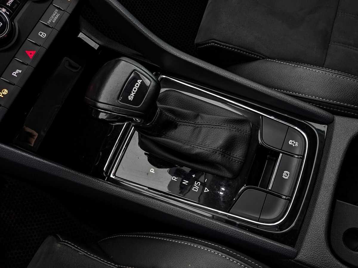 Skoda Karoq б/у, 2020, Автоматическая. Фото: #24