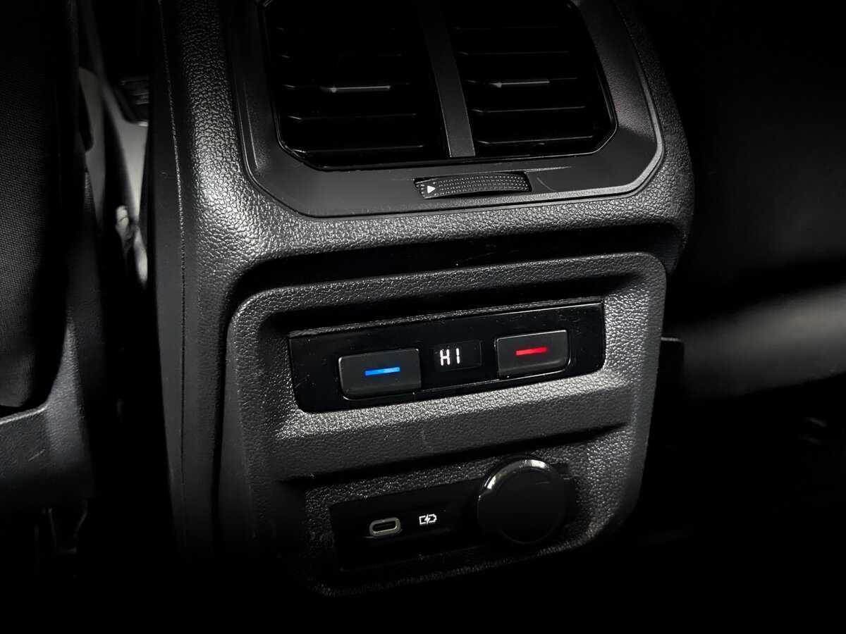 Volkswagen Tiguan б/у, 2021, Роботизированная. Фото: #25