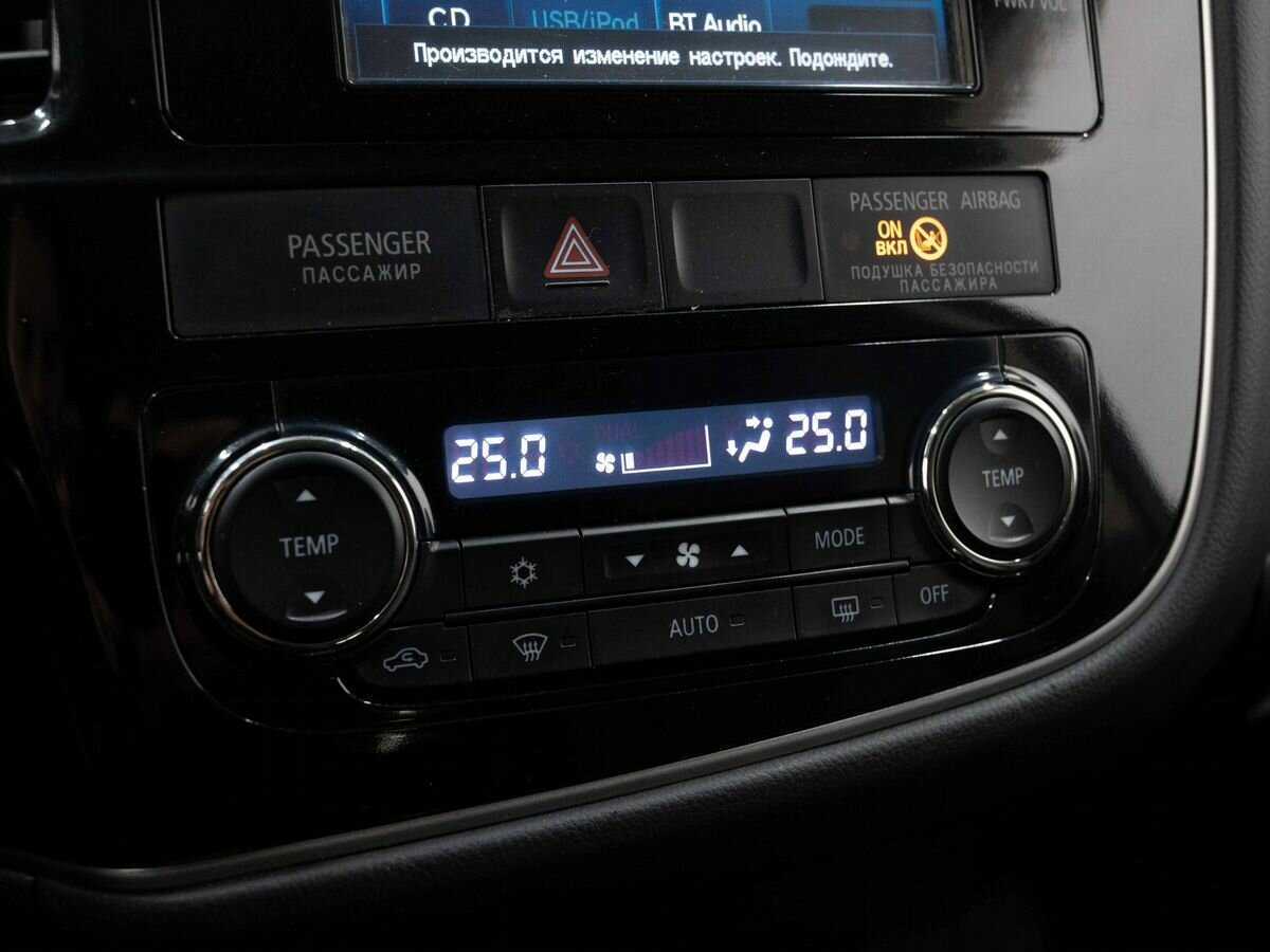 Mitsubishi Outlander б/у, 2012, Вариатор. Фото: #20