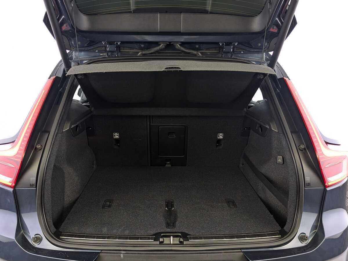 Volvo XC40 б/у, 2019, Автоматическая. Фото: #8