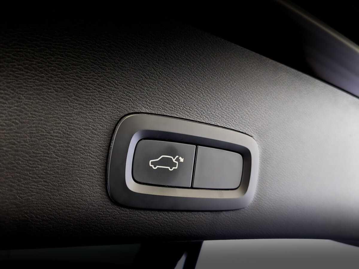 Volvo XC40 б/у, 2019, Автоматическая. Фото: #24