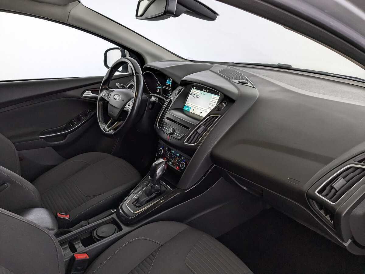 Форд Фокус б/у, 2017, Автоматическая. Фото: #12