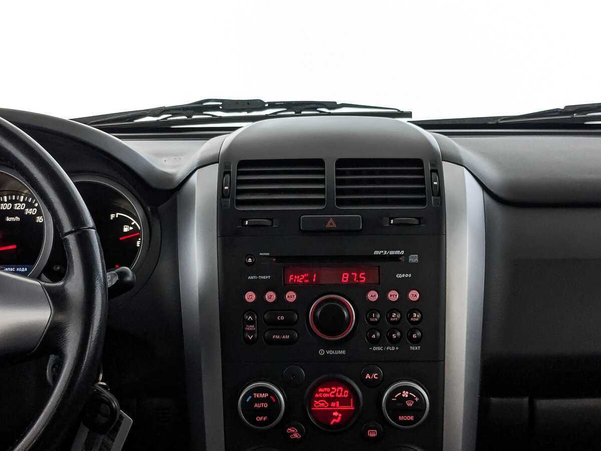 Suzuki Grand Vitara б/у, 2013, Автоматическая. Фото: #16