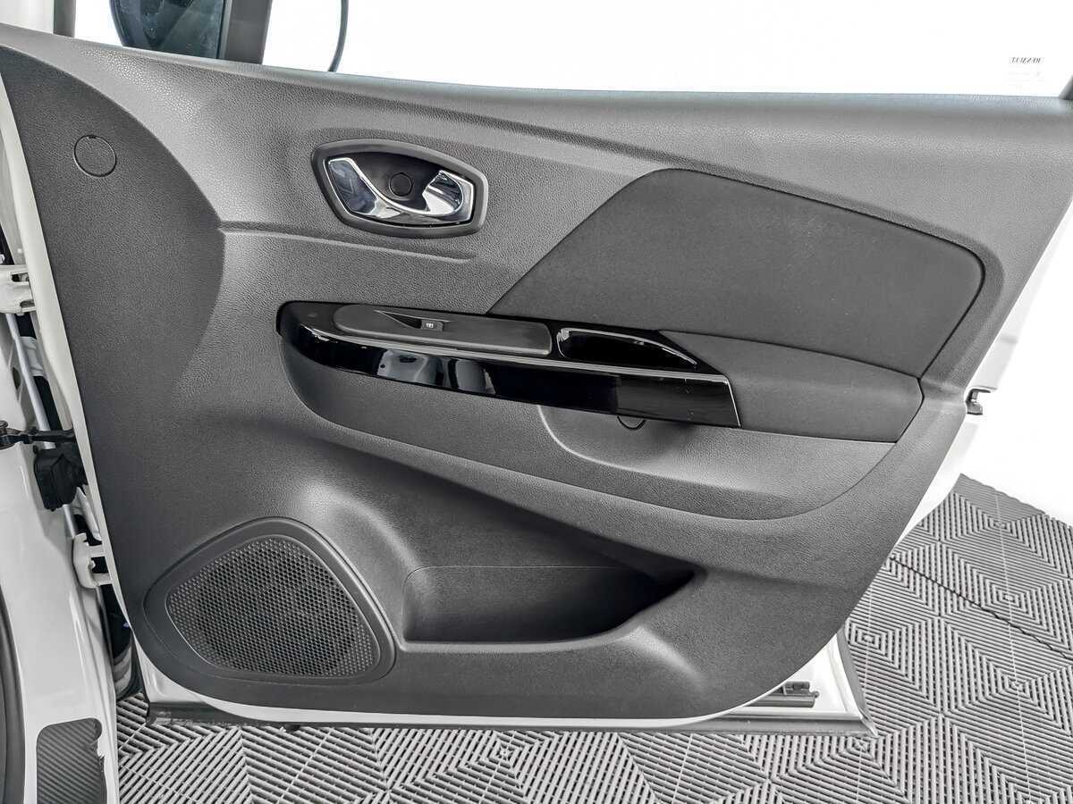 Рено Каптюр б/у, 2017, Автоматическая. Фото: #22