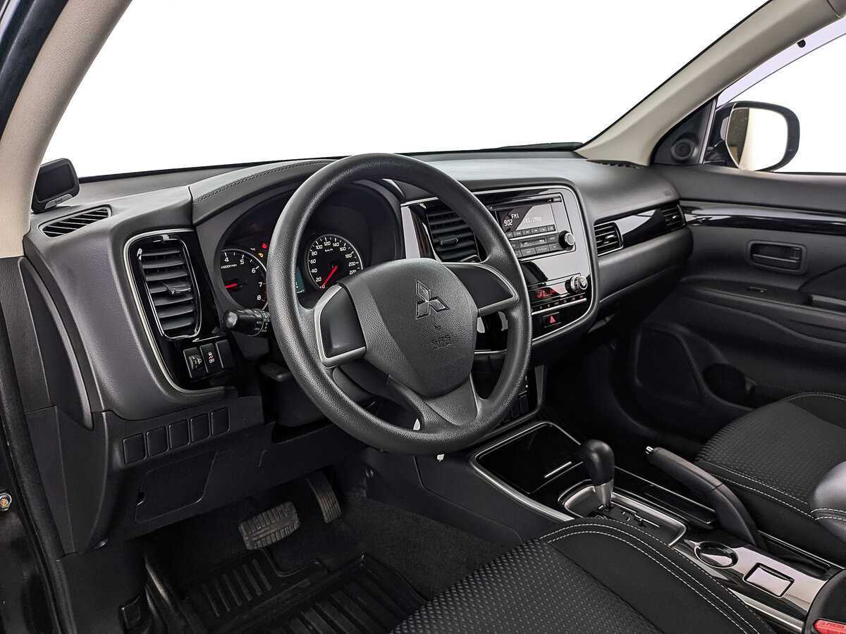 Mitsubishi Outlander б/у, 2021, Вариатор. Фото: #14