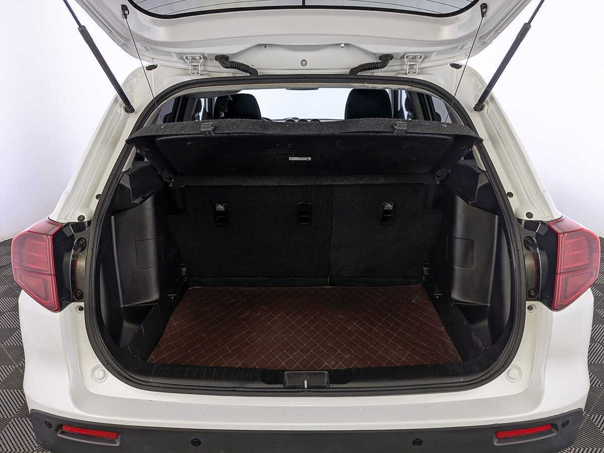 Suzuki Vitara б/у, 2019, Механическая. Фото: #9