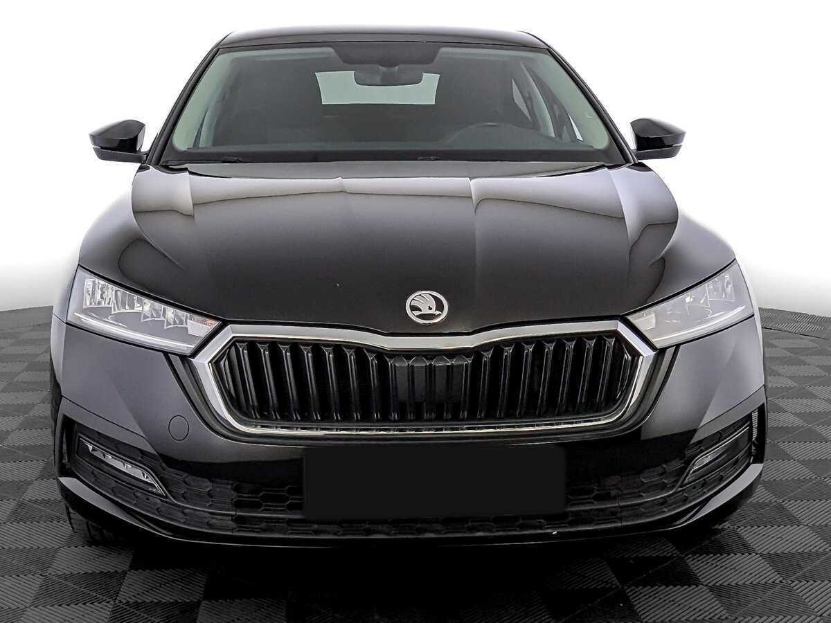 Шкода Октавия б/у, 2021, Механическая. Фото: #1