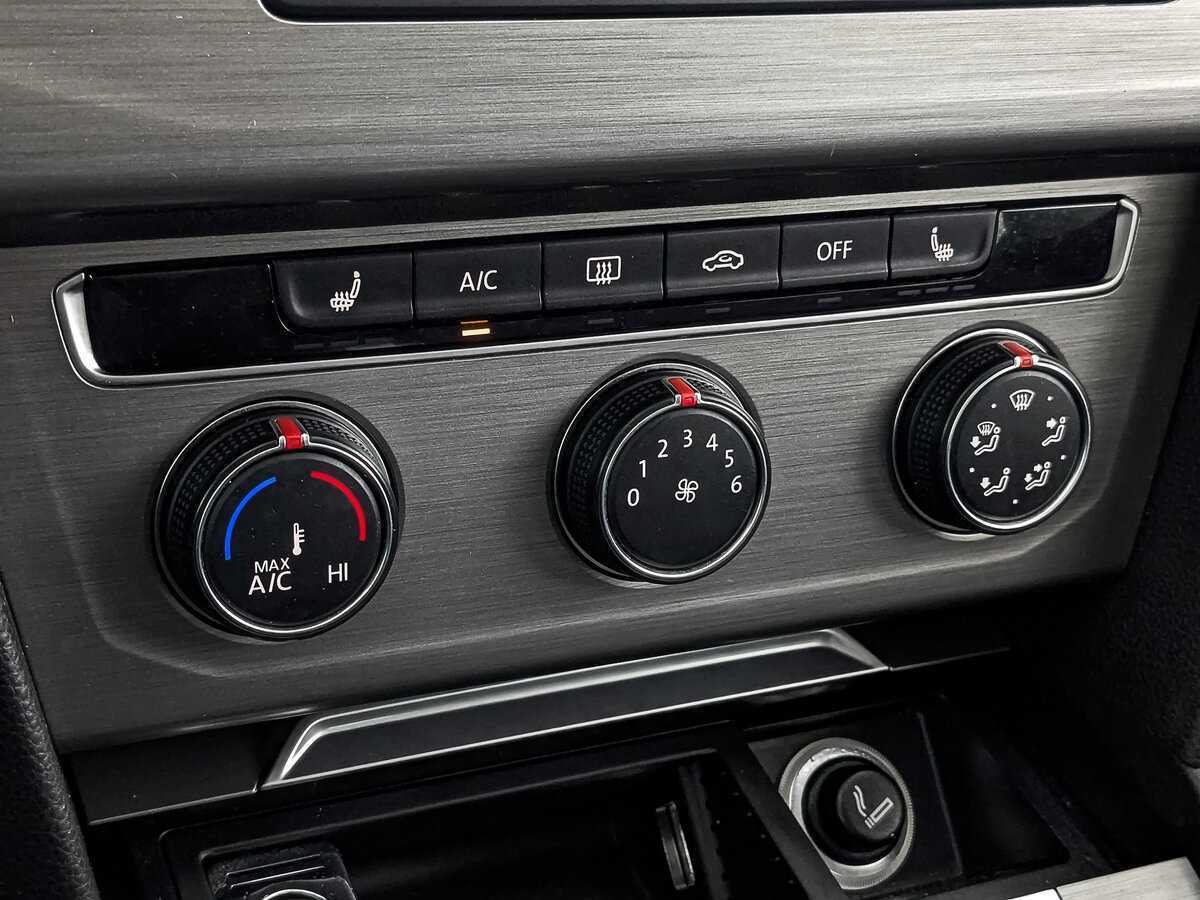 Фольксваген Пассат б/у, 2017, Роботизированная. Фото: #20