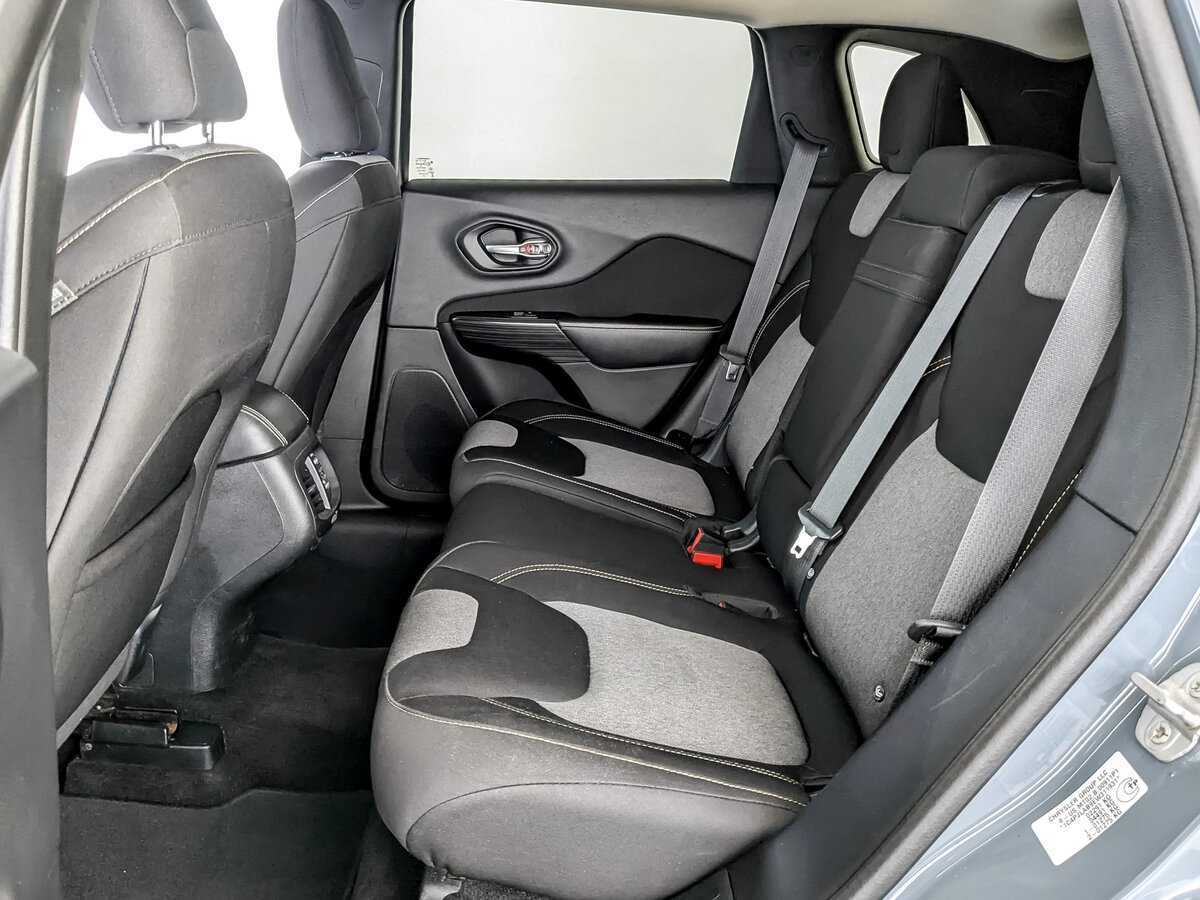 Jeep Cherokee б/у, 2014, Автоматическая. Фото: #11