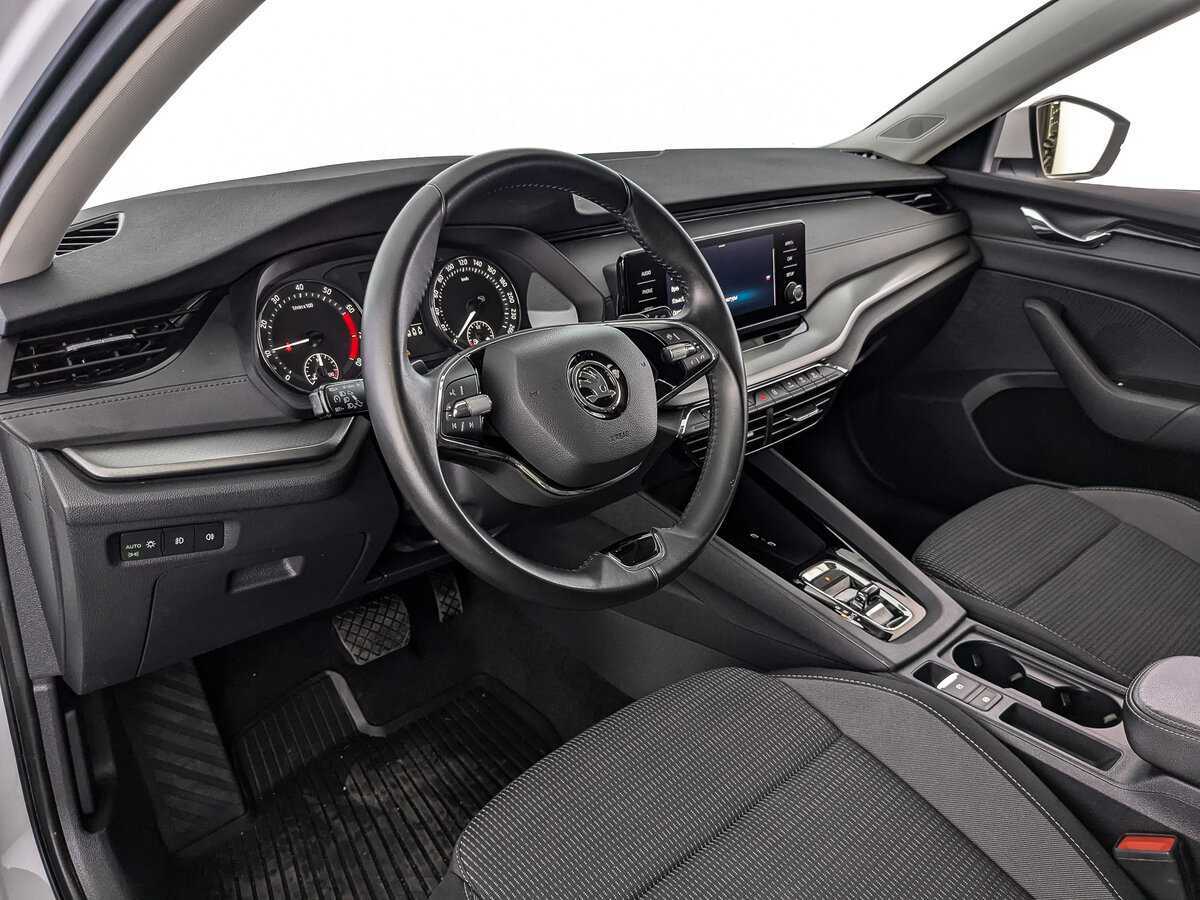 Шкода Октавия б/у, 2021, Автоматическая. Фото: #14