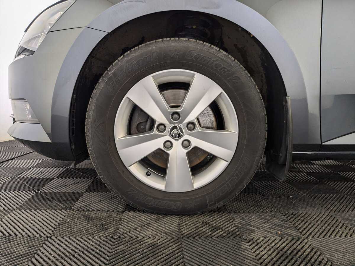 Шкода Суперб б/у, 2019, Роботизированная. Фото: #11