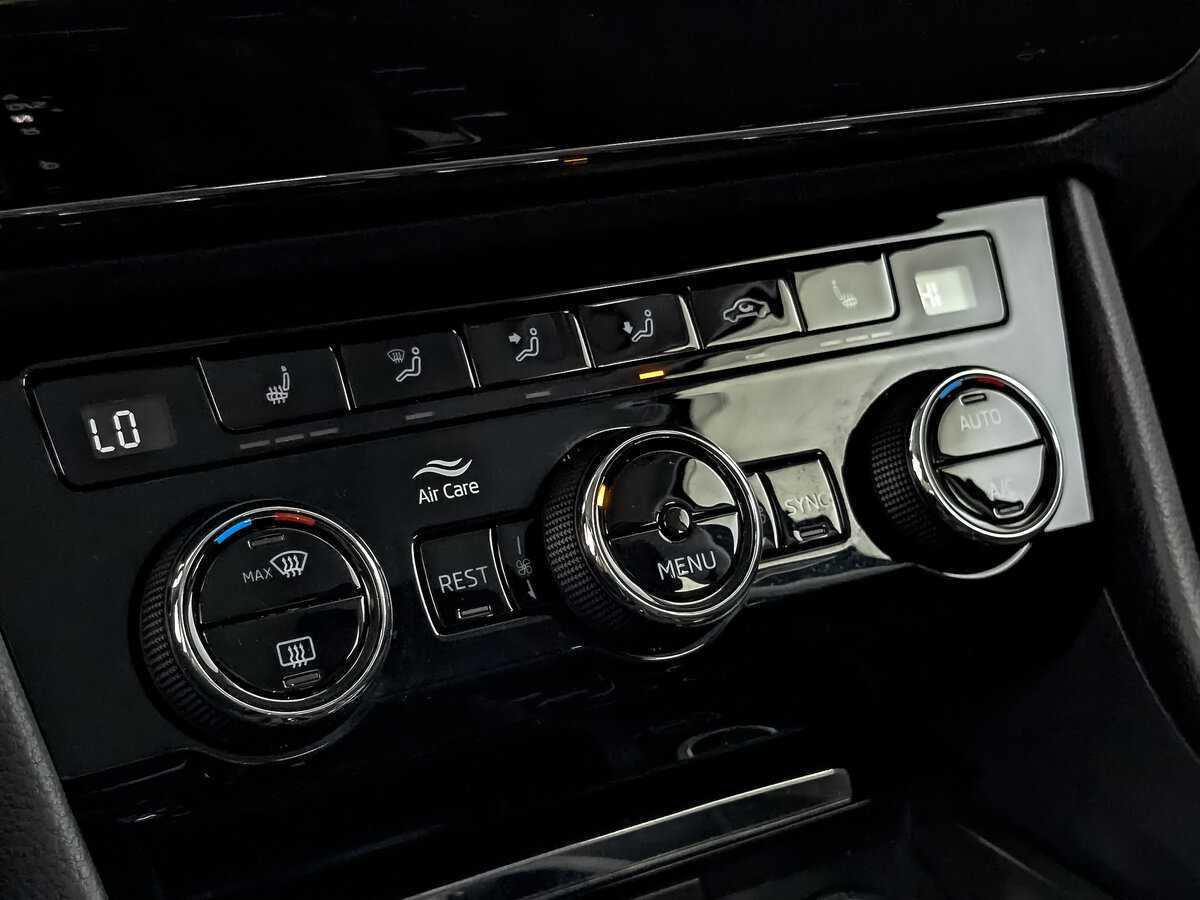 Шкода Суперб б/у, 2018, Роботизированная. Фото: #19