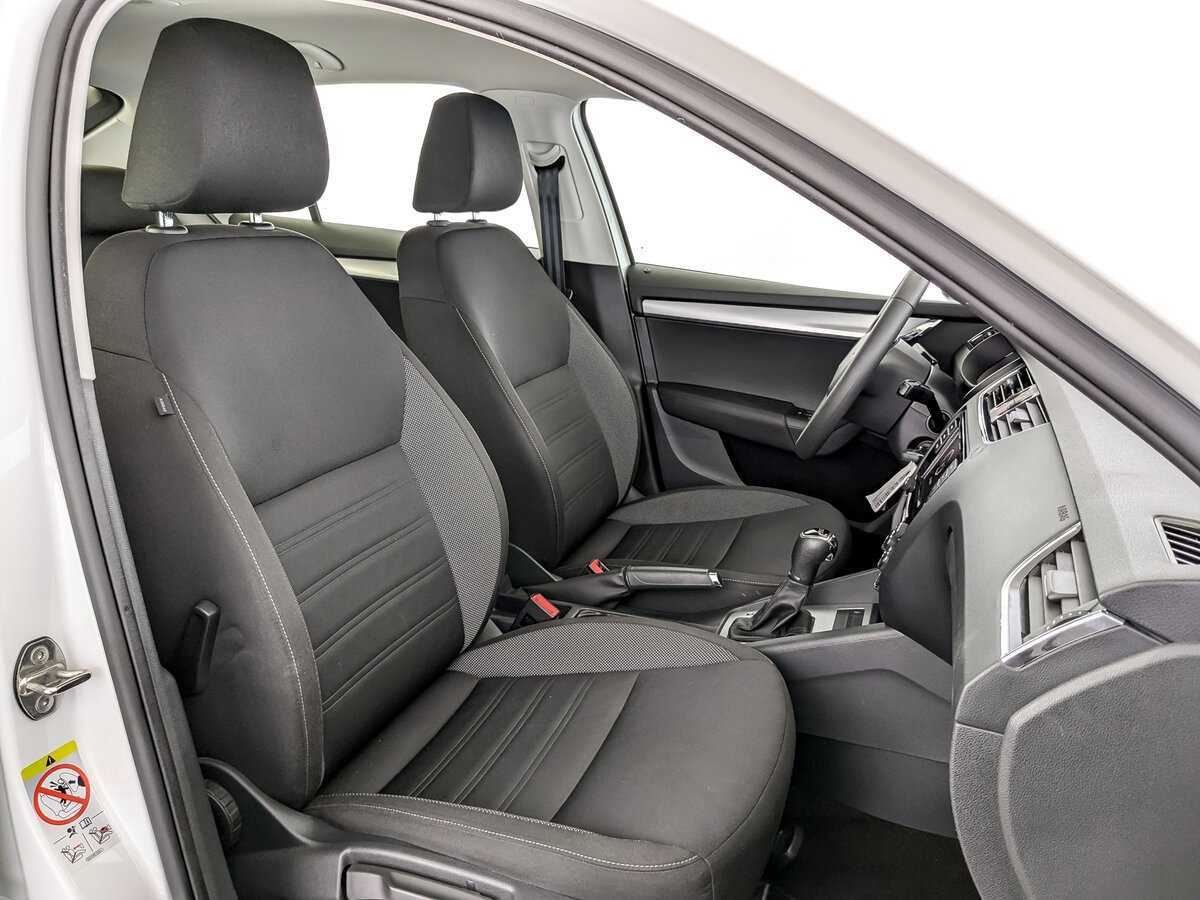 Шкода Октавия б/у, 2018, Роботизированная. Фото: #22