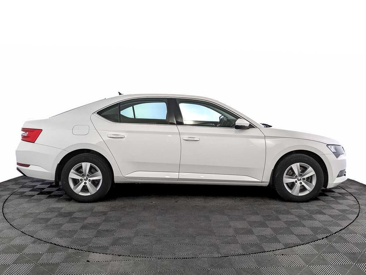 Шкода Суперб б/у, 2018, Роботизированная. Фото: #3