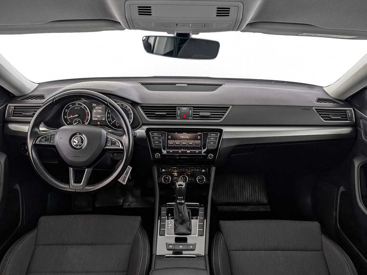 Шкода Суперб б/у, 2018, Роботизированная. Фото: #13