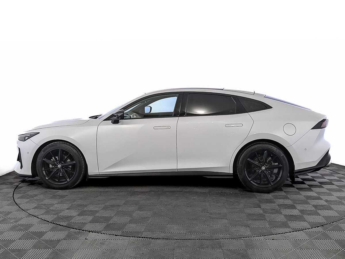 Changan UNI-V б/у, 2023, Роботизированная. Фото: #7