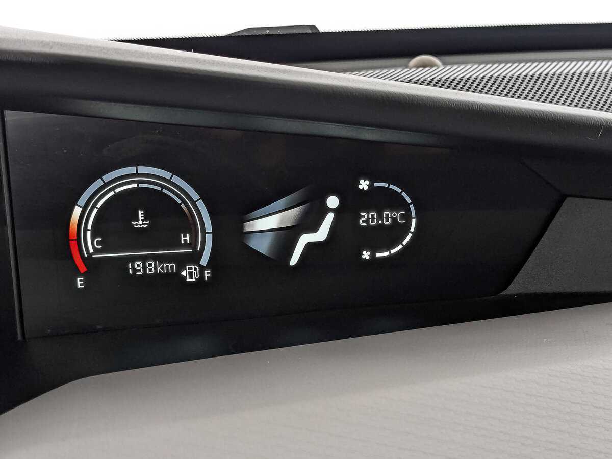 Changan UNI-V б/у, 2023, Роботизированная. Фото: #25