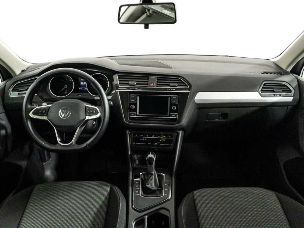 Volkswagen Tiguan б/у, 2020, Роботизированная. Фото: #12