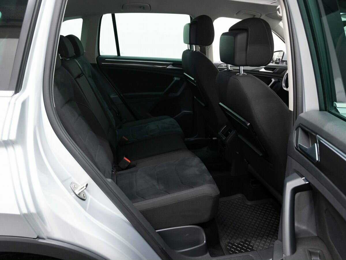 Фольксваген Тигуан б/у, 2017, Роботизированная. Фото: #10