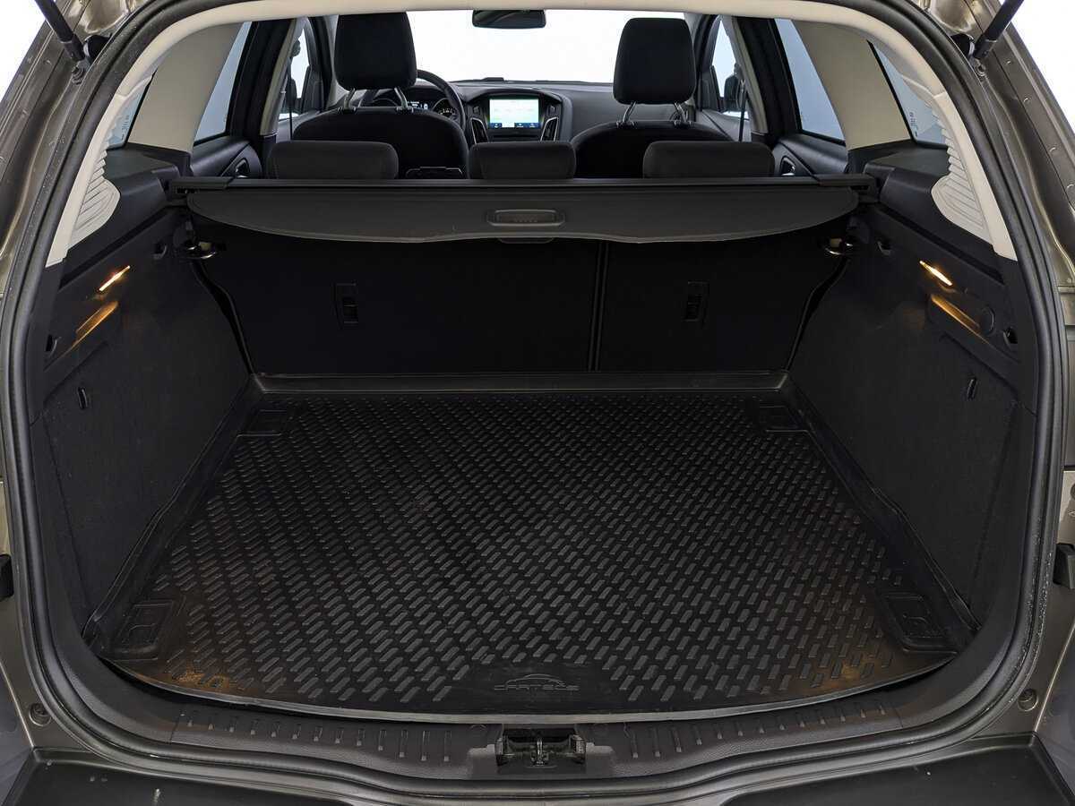 Форд Фокус б/у, 2017, Автоматическая. Фото: #9