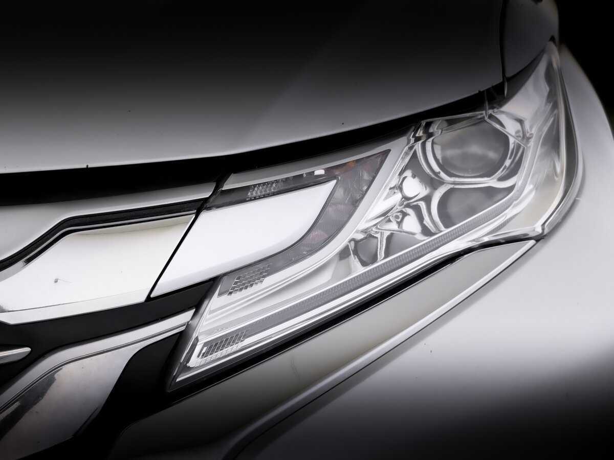 Mitsubishi Pajero Sport б/у, 2018, Автоматическая. Фото: #16