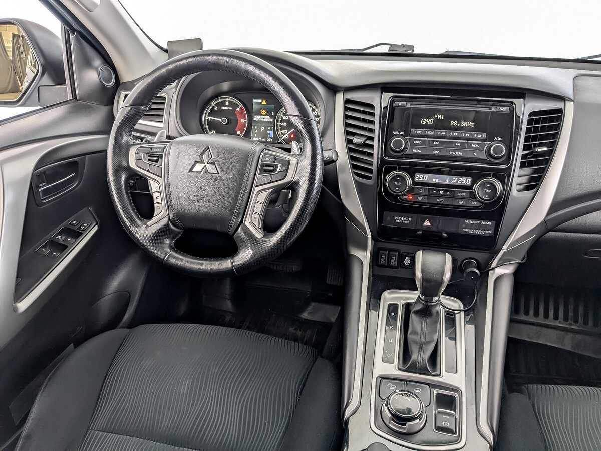 Mitsubishi Pajero Sport б/у, 2018, Автоматическая. Фото: #24
