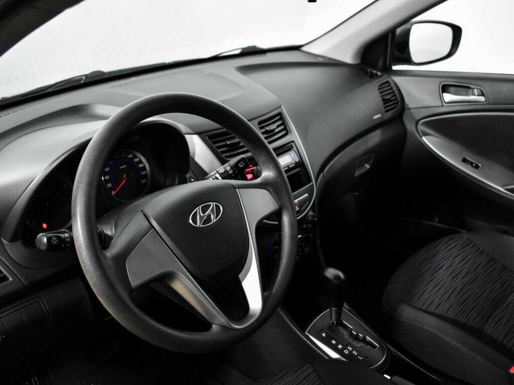 Хендай Солярис б/у, 2015, Автоматическая. Фото: #8