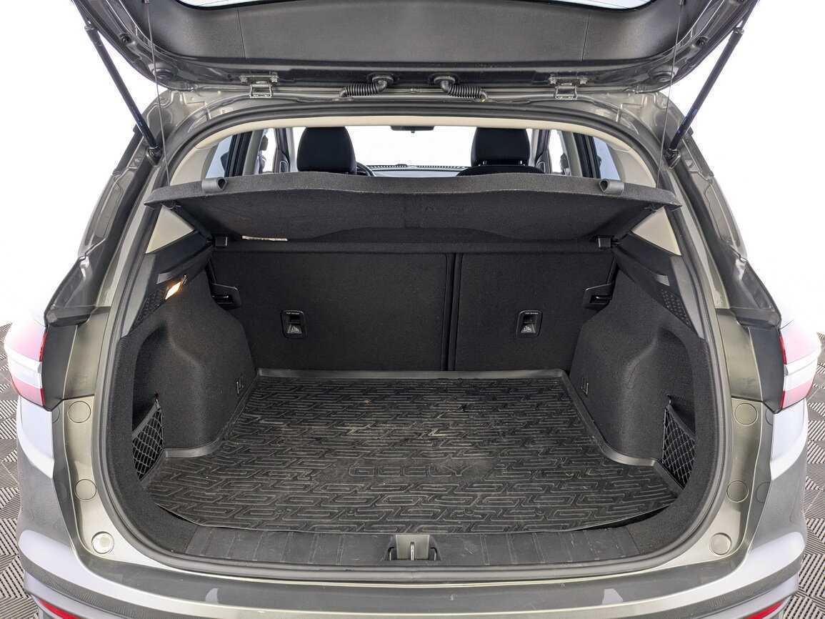 Geely Coolray б/у, 2022, Роботизированная. Фото: #8