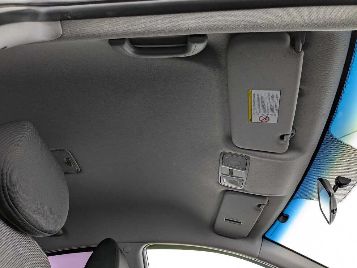 Hyundai Solaris б/у, 2013, Механическая. Фото: #24