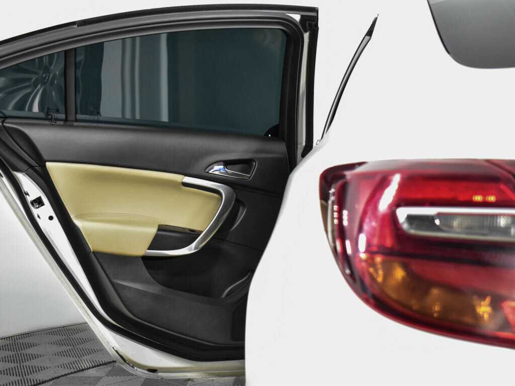 Opel Insignia б/у, 2014, Автоматическая. Фото: #13