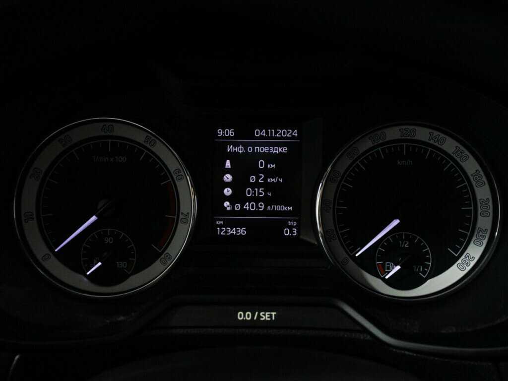 Шкода Октавия б/у, 2017, Роботизированная. Фото: #11