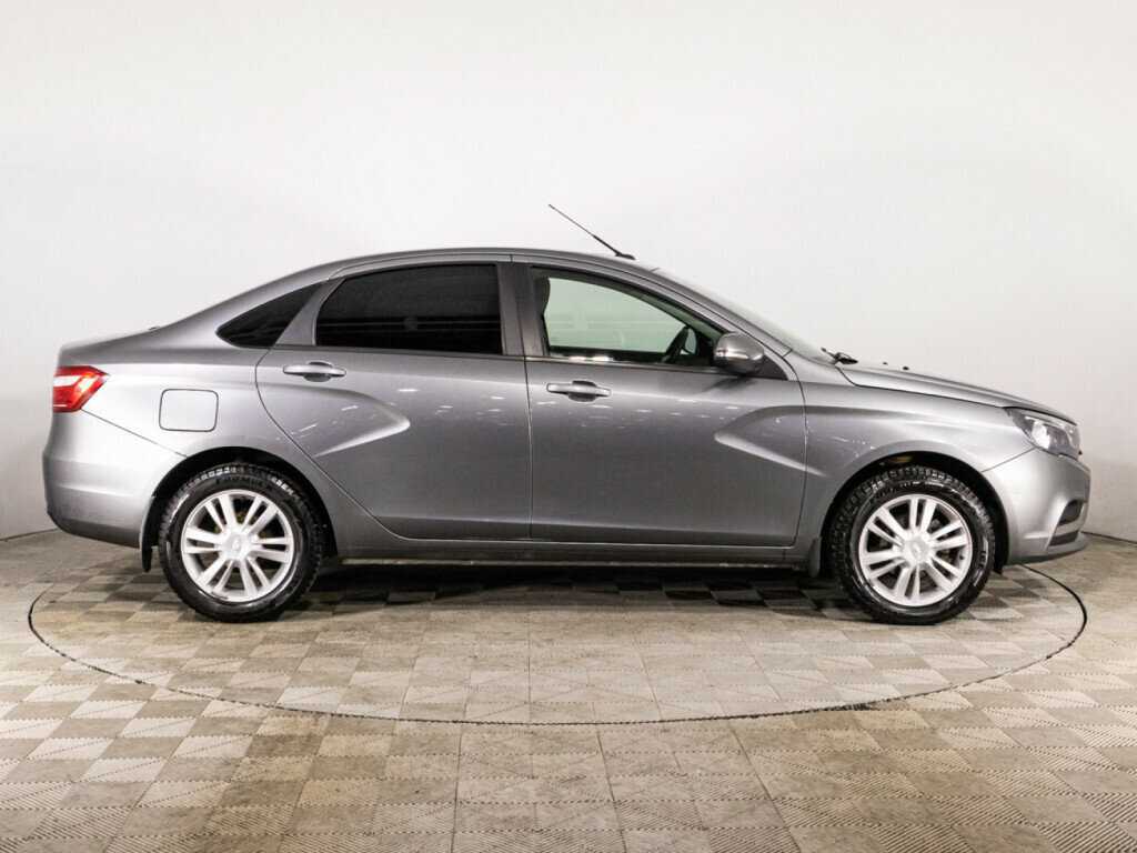 Лада (ВАЗ) Веста б/у, 2017, Механическая. Фото: #3