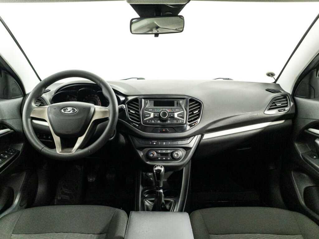 Лада (ВАЗ) Веста б/у, 2017, Механическая. Фото: #12