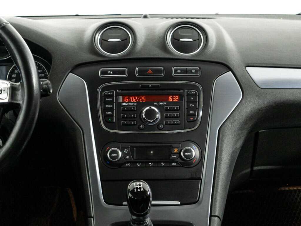 Форд Мондео б/у, 2014, Механическая. Фото: #13