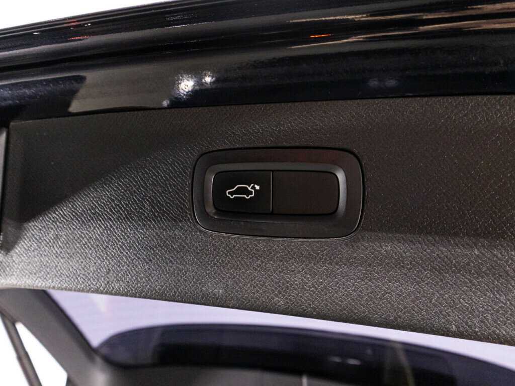 Volvo XC90 б/у, 2015, Автоматическая. Фото: #15