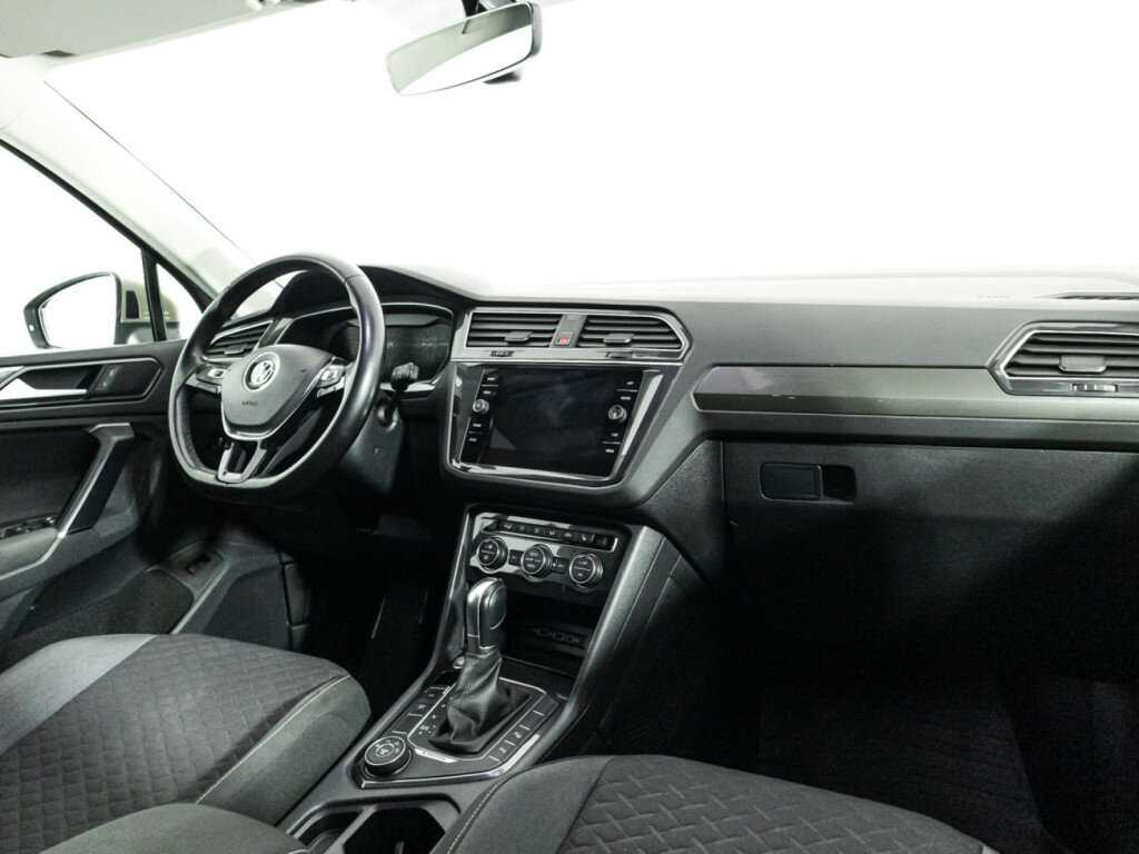 Фольксваген Тигуан б/у, 2018, Роботизированная. Фото: #8