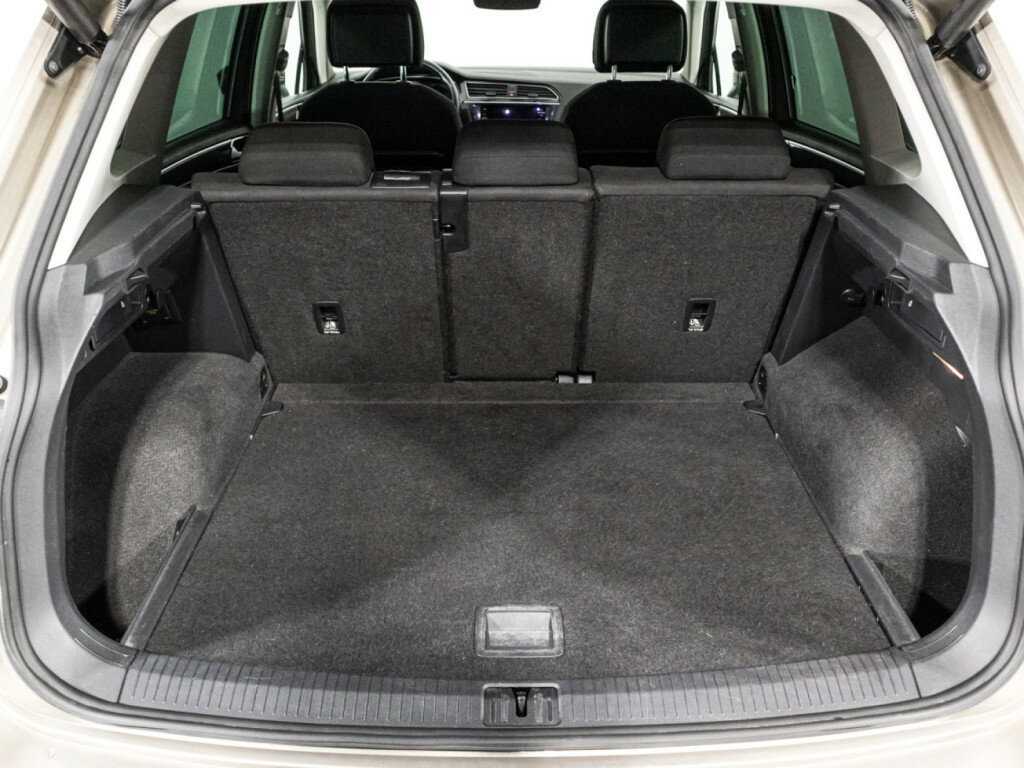 Фольксваген Тигуан б/у, 2018, Роботизированная. Фото: #14