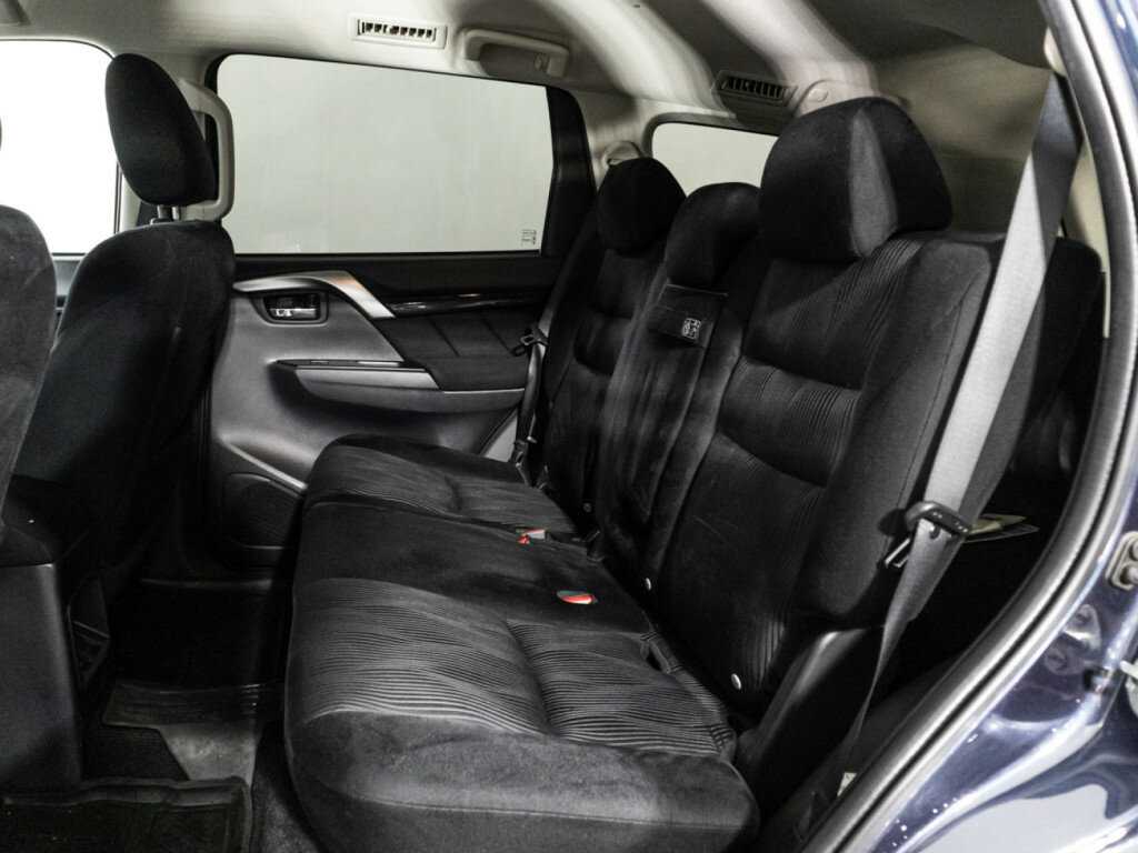 Mitsubishi Pajero Sport б/у, 2018, Автоматическая. Фото: #9