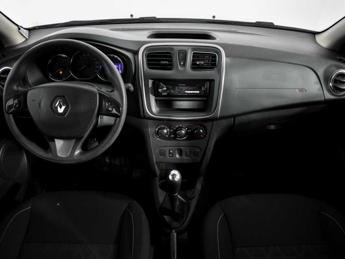 Рено Сандеро б/у, 2017, Механическая. Фото: #12