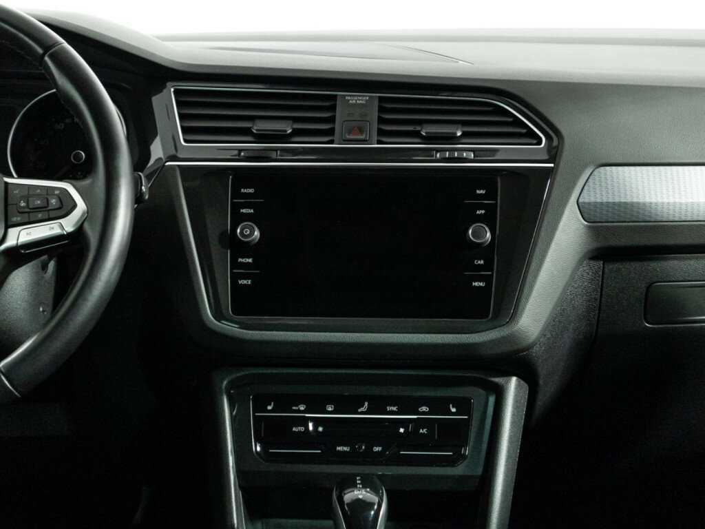 Volkswagen Tiguan б/у, 2021, Роботизированная. Фото: #13