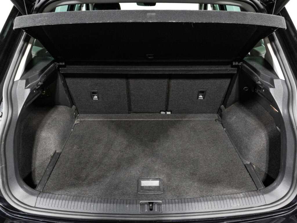 Volkswagen Tiguan б/у, 2021, Роботизированная. Фото: #14