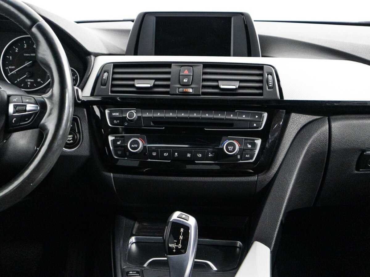 BMW 3 серии б/у, 2016, Автоматическая. Фото: #13