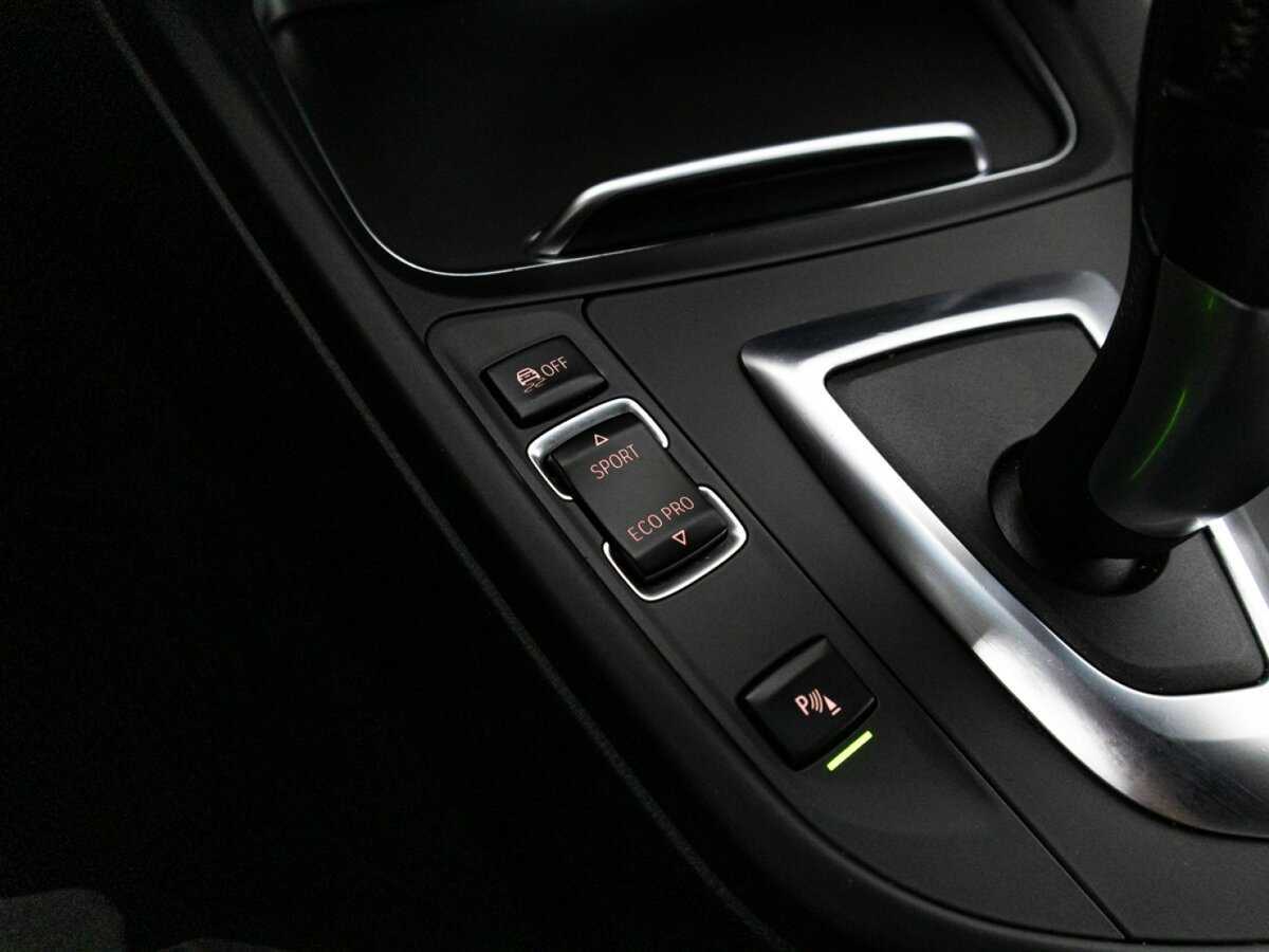 BMW 3 серии б/у, 2016, Автоматическая. Фото: #17