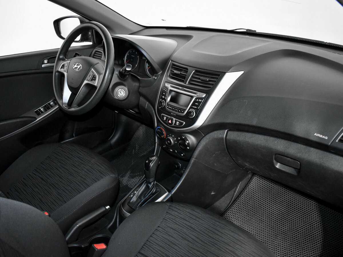 Хендай Солярис б/у, 2015, Автоматическая. Фото: #12