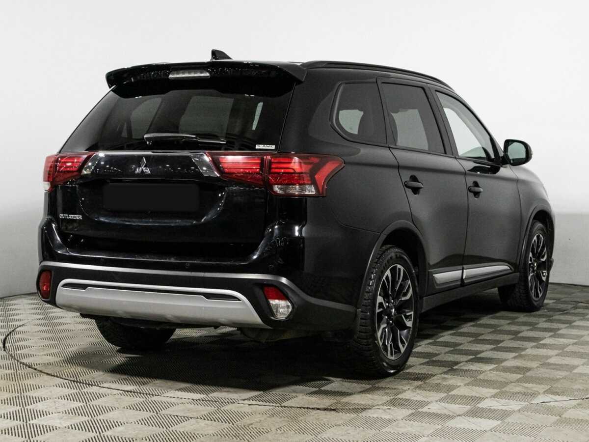 Mitsubishi Outlander б/у, 2021, Вариатор. Фото: #4