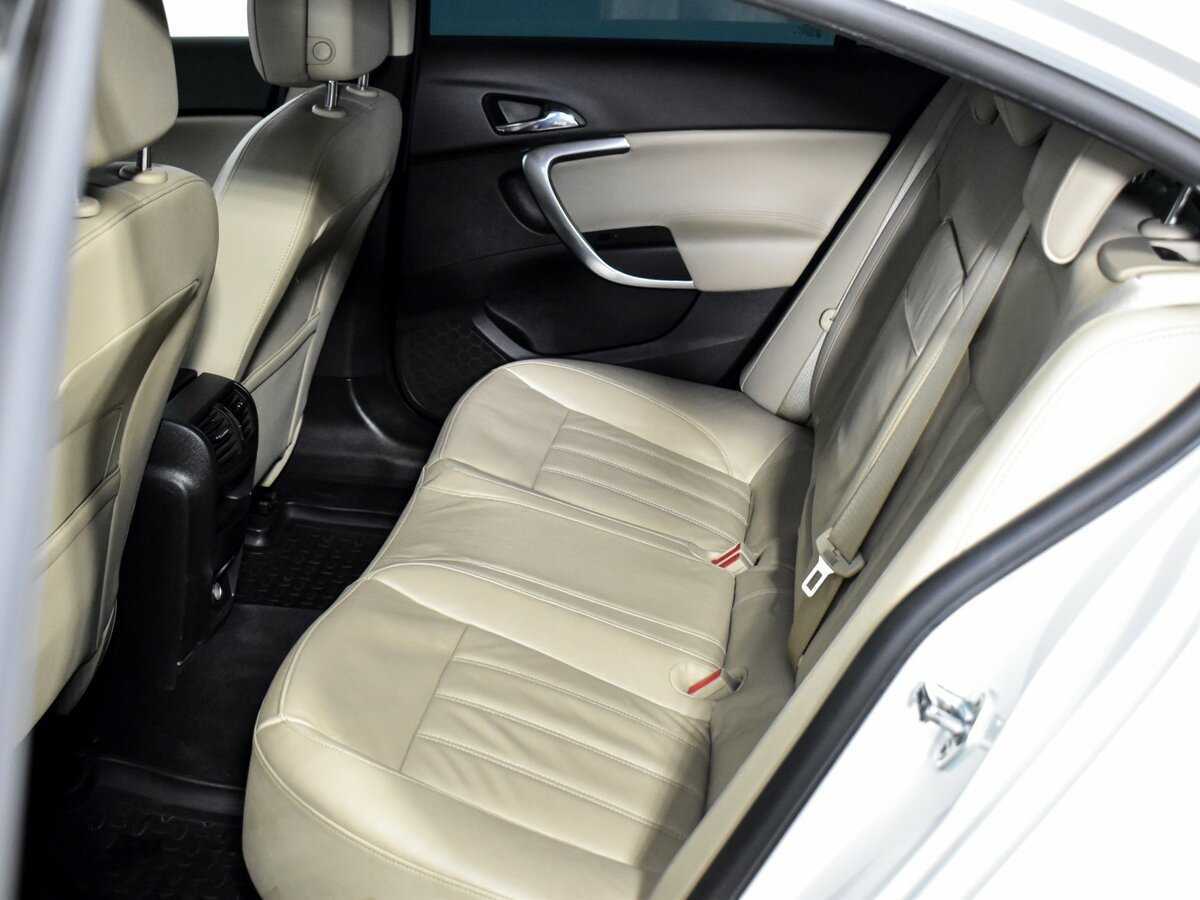 Opel Insignia б/у, 2014, Автоматическая. Фото: #9